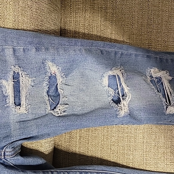 American Eagle Jeans - Picture 2 of 8